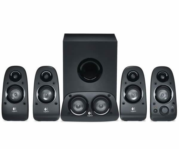 Caixa de Som Logitech Z506 150W 5.1 Surround Controle Volume/Bass Preta, 980-000666