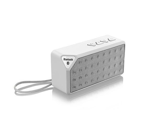 Caixa de Som Multi Portatil Bluetooth 8w Rms Branca, SP176