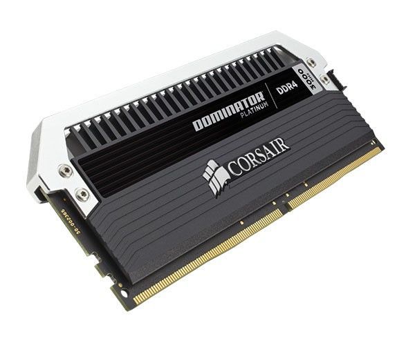 Memoria Corsair Dominator Platinum 16GB (4x4) DDR4 3000MHz Led Branco, CMD16GX4M4B3000C15