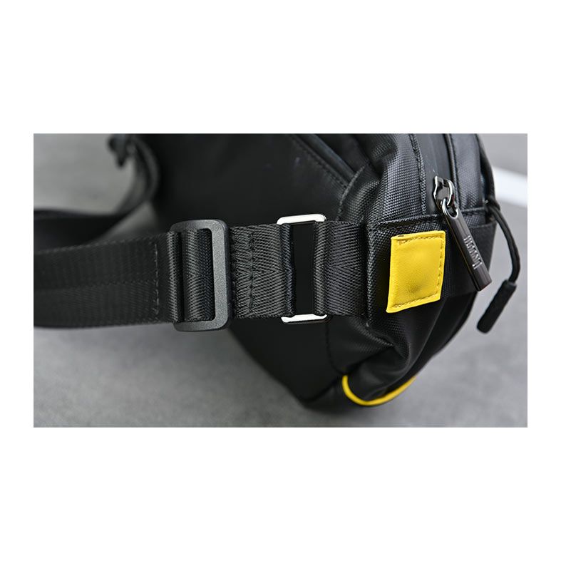 SlingBag Divoom Pixoo SlingBag-C, Tela Led, Usb, Bluetooth, PIXOO-SLINGBAG-C-BLACK
