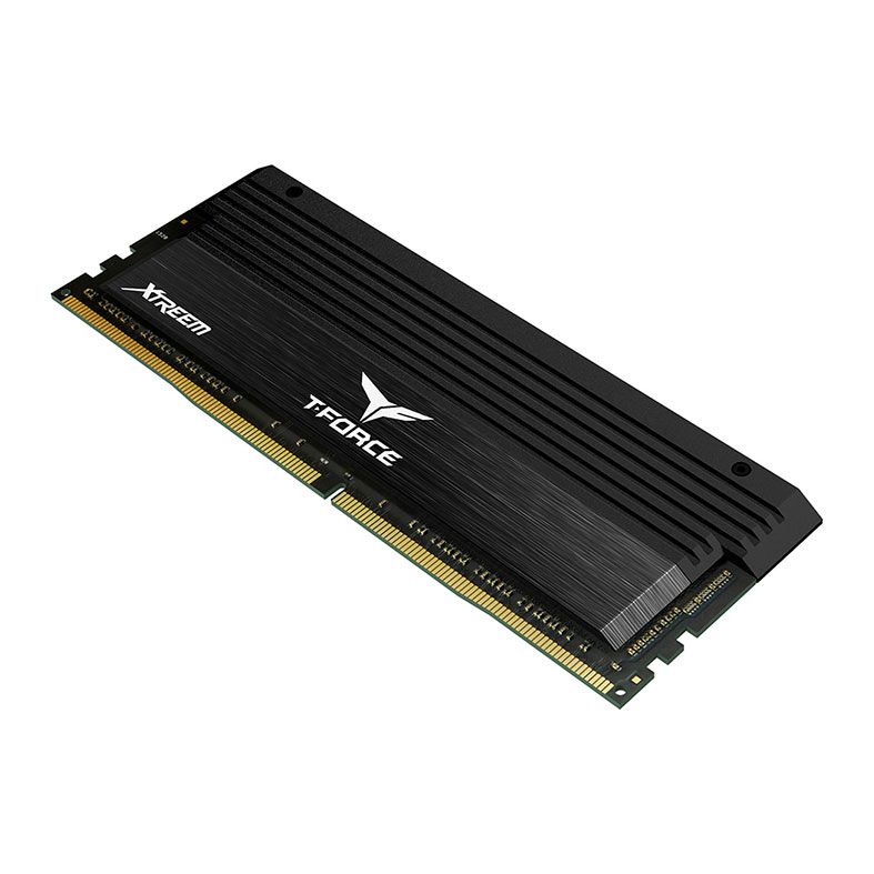 Memoria Team Group T-Force Xtreem 16GB (2x8) DDR4 4500MHz Preta