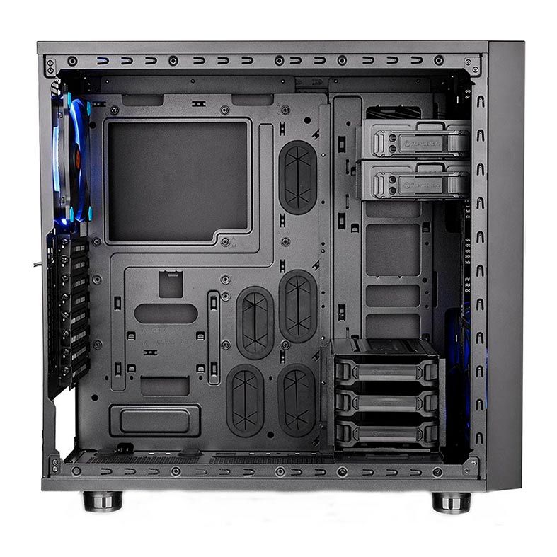 Gabinete Thermaltake Core X31 TG, CA-1E9-00M1WN-03