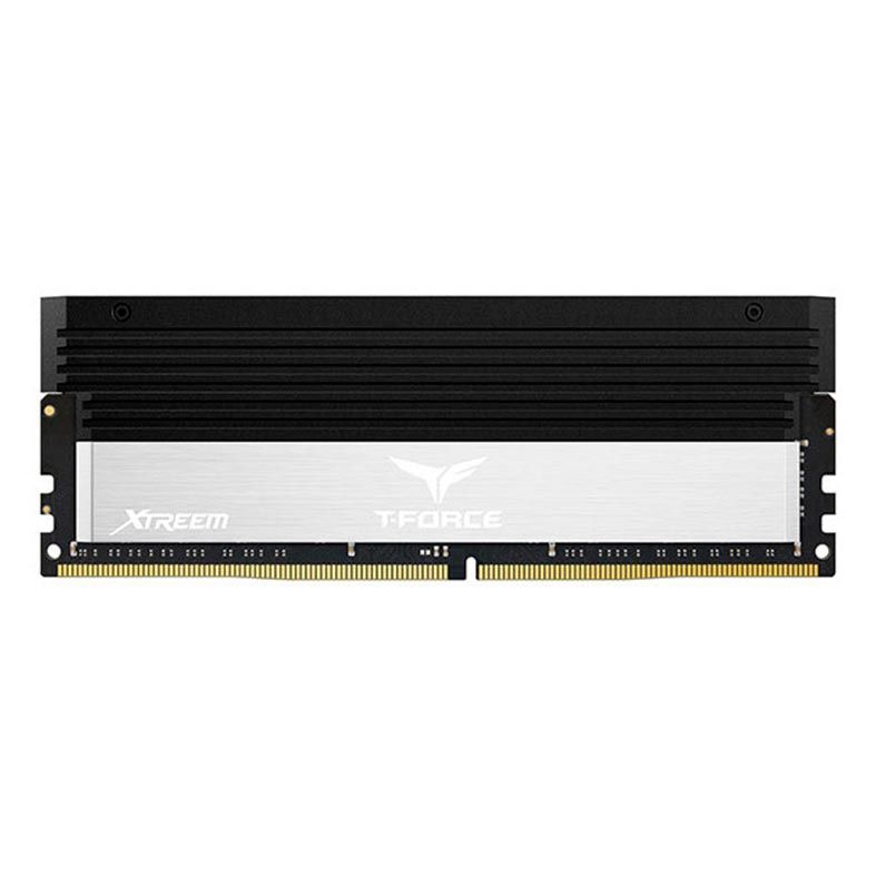 Memoria Team Group T-Force Xtreem 8GB (1x8) DDR4 4500MHz Prata, TXD48G4500HC18E01